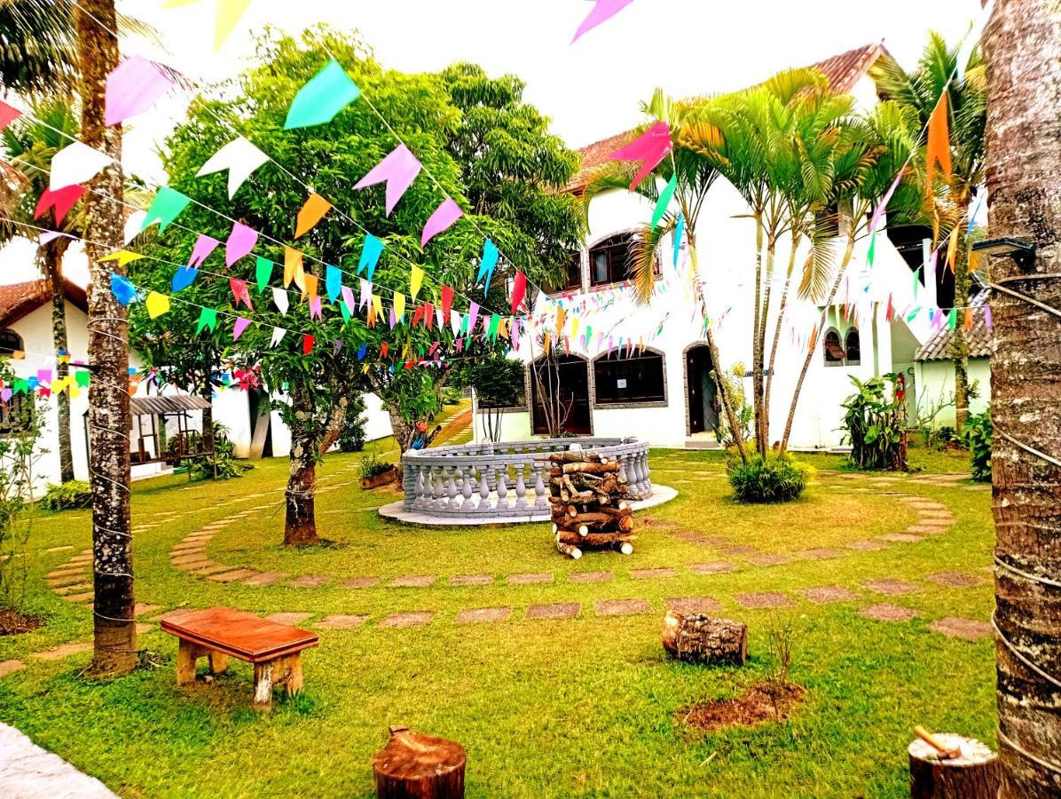 Pousada Nossa Senhora Penedo  Εξωτερικό φωτογραφία The garden of the house of the writer, in the city of Iguape, Brazil.