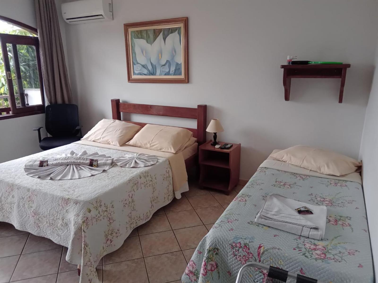 Pousada Nossa Senhora Penedo  Δωμάτιο φωτογραφία A room at the hotel